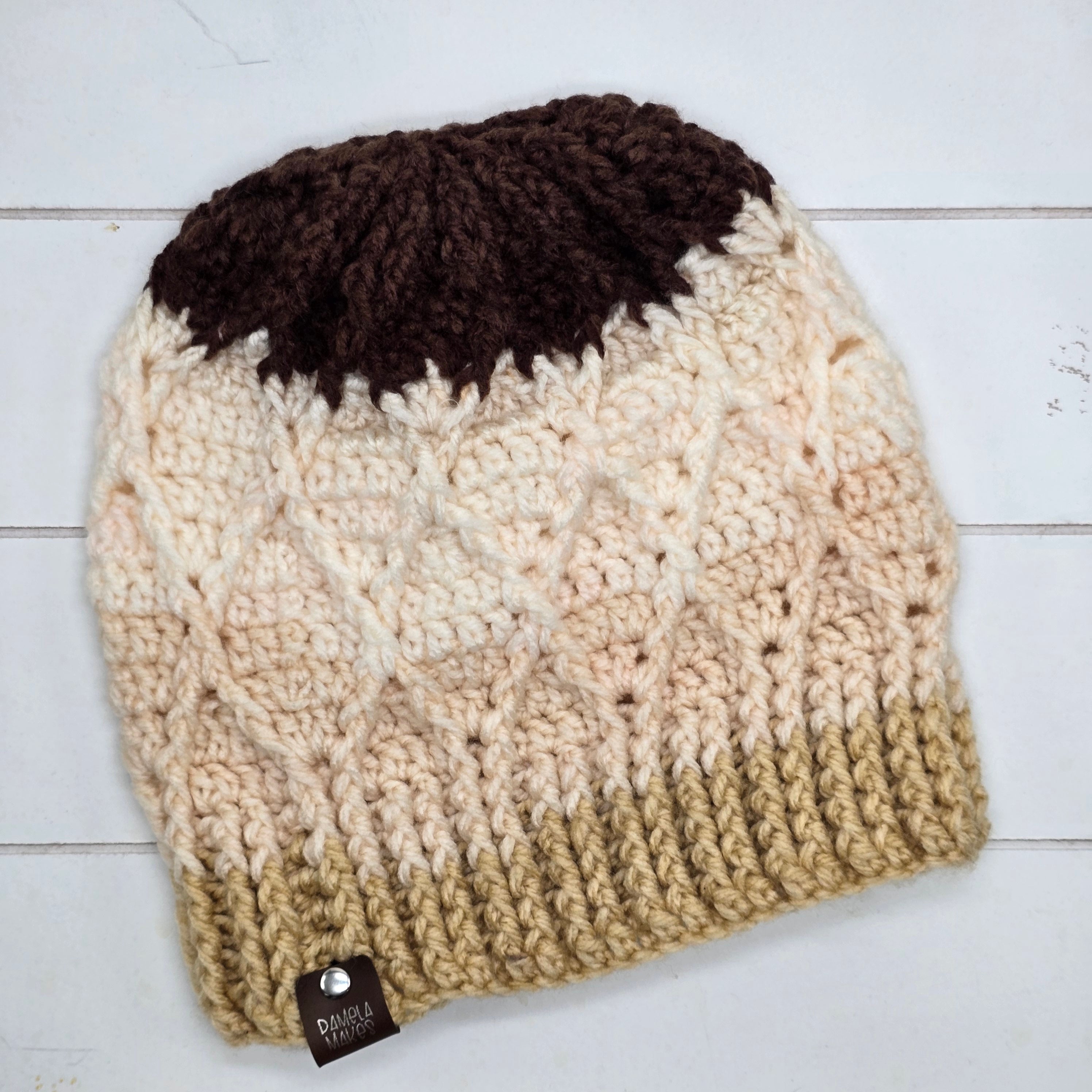 Diamond Cable Hat - White Chocolate