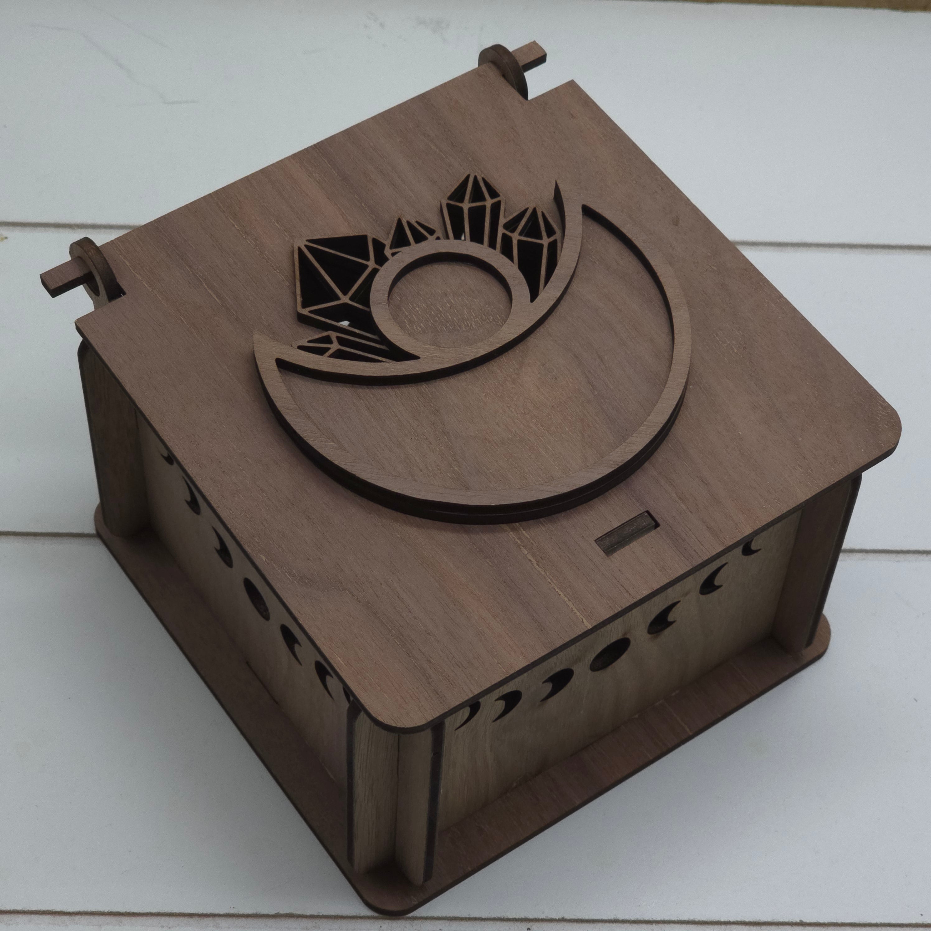 Keepsake Box Moon & Crystals