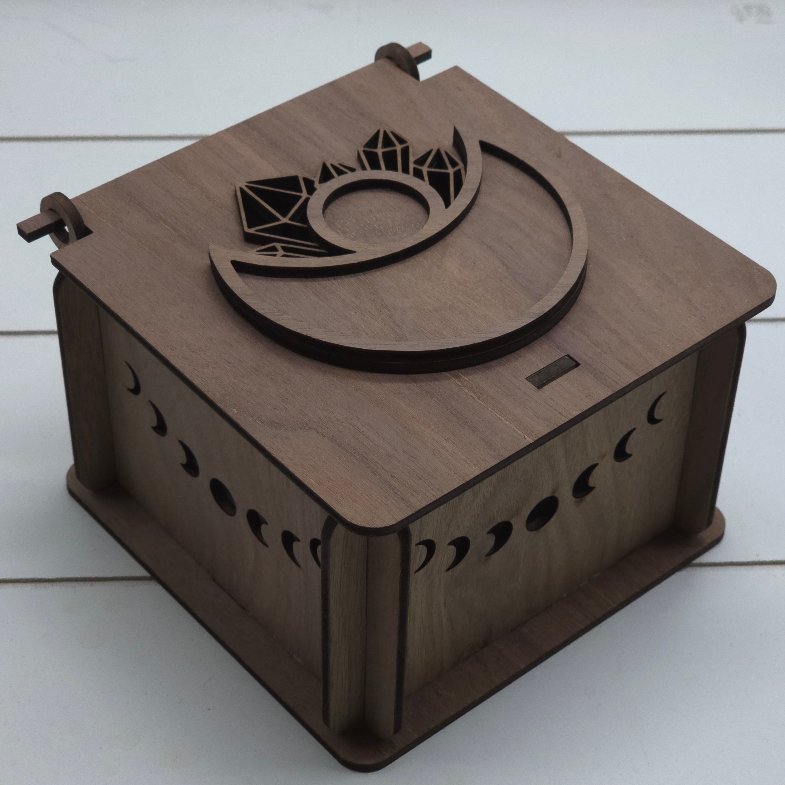 Keepsake Box Moon & Crystals