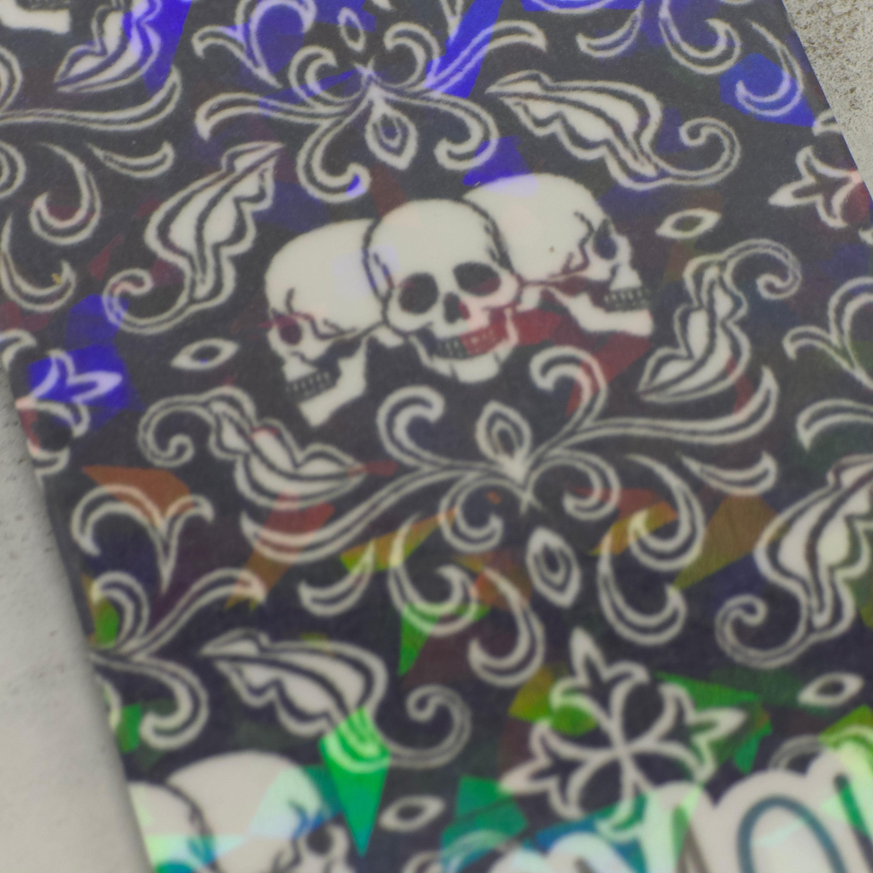 Bookmark Damask Skulls